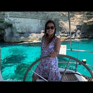 Meet your Posher, Shelli